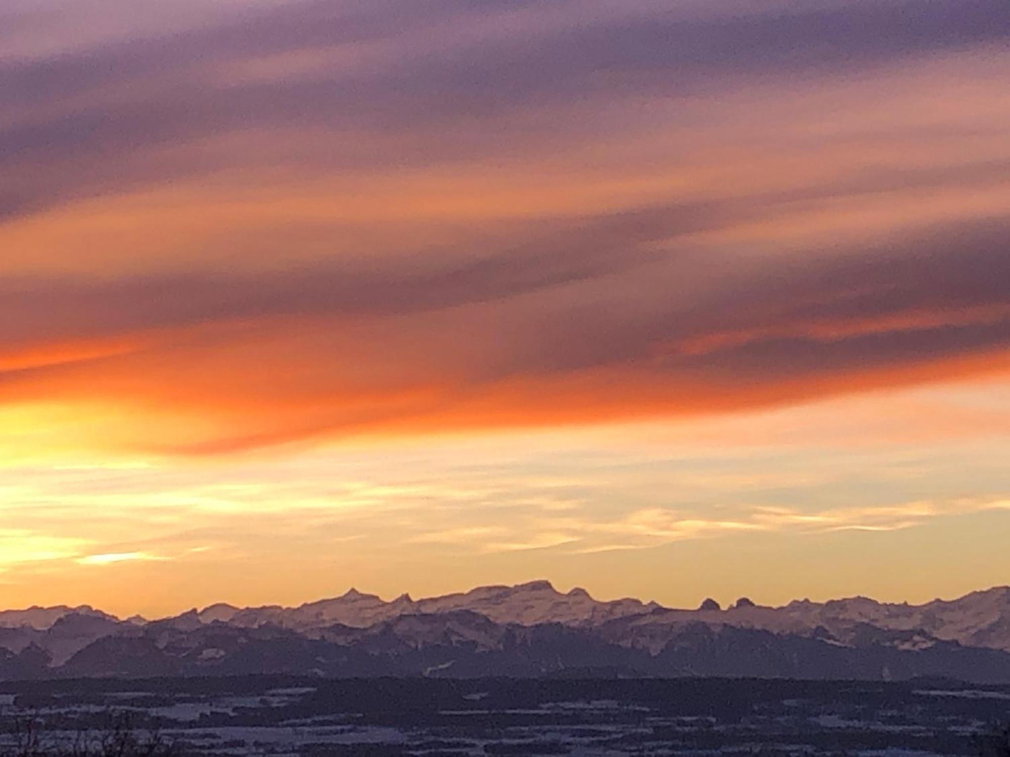 La Croisee Des Chemins Premier Εξωτερικό φωτογραφία