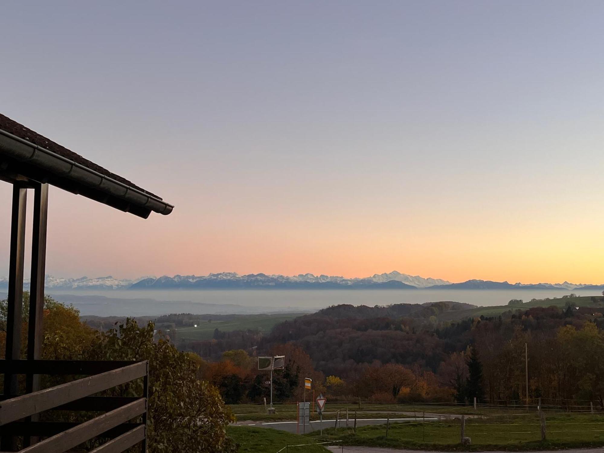 La Croisee Des Chemins Premier Εξωτερικό φωτογραφία